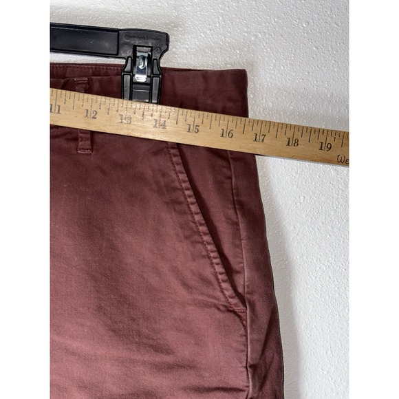 Paige Thompson Chino Shorts Red Burgundy Size 33 Casual Cotton Classic Preppy - Picture 2 of 7